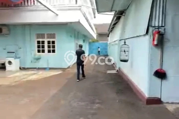 Hunian Mewah LB 550m2 Siap Pakai Desain Elegan di Rawa Belong, Jakarta Barat Hunian Mewah LB 550m2 Siap Pakai Desain Elegan di Rawa Belong, Jakarta Barat