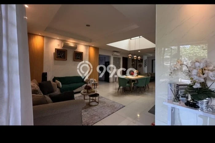 Hunian Mewah LB 350m2 Siap Pakai Desain Elegan di BSD Eminent, Tangerang Hunian Mewah LB 350m2 Siap Pakai Desain Elegan di BSD Eminent, Tangerang
