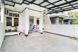 Rumah Modern 2 KT LT 142m2 di Graha Raya Rumah Modern 2 KT LT 142m2 di Graha Raya