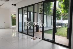 Rumah Elit Modern Siap Huni di Alam Sutera Tangerang Rumah Elit Modern Siap Huni di Alam Sutera Tangerang