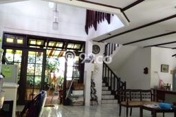 Rumah Elit LB 350m2 Siap Pakai Desain Elegan di Cinere, Jakarta Selatan Rumah Elit LB 350m2 Siap Pakai Desain Elegan di Cinere, Jakarta Selatan