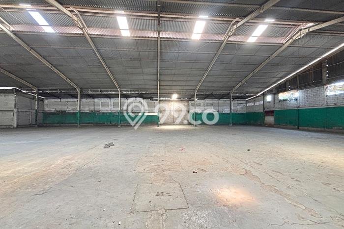 Disewakan Gudang di Kawasan Ramai Jurumudi Luas 600m2 Disewakan Gudang di Kawasan Ramai Jurumudi Luas 600m2