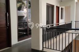 Jual Rumah Mewah Elegan Dengan View Cantik di BSD City, Tangerang Jual Rumah Mewah Elegan Dengan View Cantik di BSD City, Tangerang