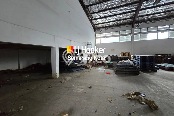 Gudang di Sayung, Luas 4124m², Area Komersial, Lokasi Premium Gudang di Sayung, Luas 4124m², Area Komersial, Lokasi Premium