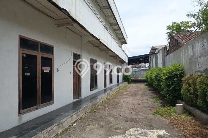 Gudang Bagus Dijual LB 1000m2 Lokasi Strategis Bandung Area Cocok untuk Berbisnis Gudang Bagus Dijual LB 1000m2 Lokasi Strategis Bandung Area Cocok untuk Berbisnis