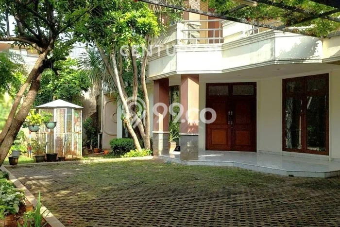 Hunian Modern Untuk Disewakan di Cipete Jakarta Selatan 6 KT & 5 KM Hunian Modern Untuk Disewakan di Cipete Jakarta Selatan 6 KT & 5 KM