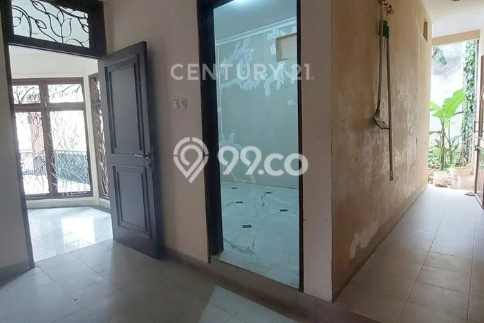 Hunian Modern Untuk Disewakan di Cipete Jakarta Selatan 6 KT & 5 KM Hunian Modern Untuk Disewakan di Cipete Jakarta Selatan 6 KT & 5 KM