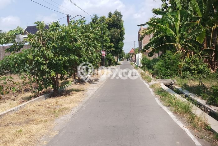Tanah di Colomadu, Karanganyar Luas 1746m2 Dijual Segera Tanah di Colomadu, Karanganyar Luas 1746m2 Dijual Segera
