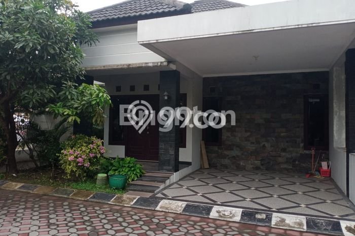 Rumah Luas Asri 2 KT Siap Pakai di Kartosuro Sukoharjo Rumah Luas Asri 2 KT Siap Pakai di Kartosuro Sukoharjo