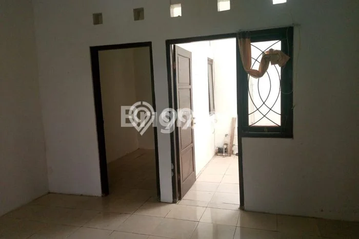 Lokasi strategis! Rumah siap pakai dikontrakkan di Colomadu LB 85m2 Lokasi strategis! Rumah siap pakai dikontrakkan di Colomadu LB 85m2