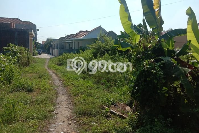 Lahan Strategis di Colomadu Dijual dengan Luas 223m2 Lahan Strategis di Colomadu Dijual dengan Luas 223m2