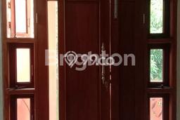 Rumah Modern Minimalis 7 Kamar Bisa Langsung Pindah di Banjarsari Rumah Modern Minimalis 7 Kamar Bisa Langsung Pindah di Banjarsari