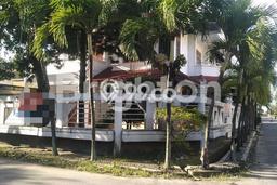 Best Deal Hunian Mewah Ideal dan Luas di Laweyan, Solo Best Deal Hunian Mewah Ideal dan Luas di Laweyan, Solo