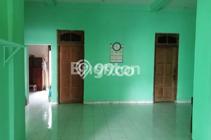 Dijual Komersial di Jaten Karanganyar LT 240m2 / LB 120m2 Dijual Komersial di Jaten Karanganyar LT 240m2 / LB 120m2