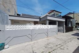 Hunian Cantik Modern Lb 80m2 di Colomadu, Karanganyar Hunian Cantik Modern Lb 80m2 di Colomadu, Karanganyar