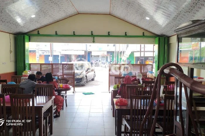 Unit Ruko Tersedia di Klodran Spesifikasi LB 250m2 Unit Ruko Tersedia di Klodran Spesifikasi LB 250m2