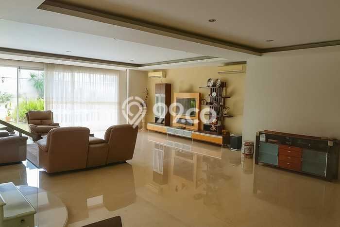 Hunian Elit LB 450m2 Siap Huni Desain Elegan di Green garden, Jakarta Barat Hunian Elit LB 450m2 Siap Huni Desain Elegan di Green garden, Jakarta Barat