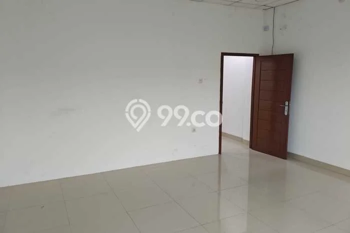 Ruko untuk Disewa di Pusat Jakarta Utara Luas Bangunan 267m2 Ruko untuk Disewa di Pusat Jakarta Utara Luas Bangunan 267m2