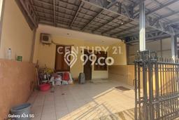 Rumah Asri area Kelapa Gading, 1 KM, LT 90m² LB 135m² Rumah Asri area Kelapa Gading, 1 KM, LT 90m² LB 135m²