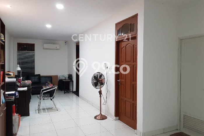 Siap Huni Rumah Mewah 3 Kamar di Kelapa Gading Dekat ke Mana Saja Siap Huni Rumah Mewah 3 Kamar di Kelapa Gading Dekat ke Mana Saja