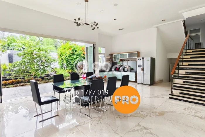 Rumah Elit Modern Siap Huni di BSD Telaga Golf Tangerang Rumah Elit Modern Siap Huni di BSD Telaga Golf Tangerang