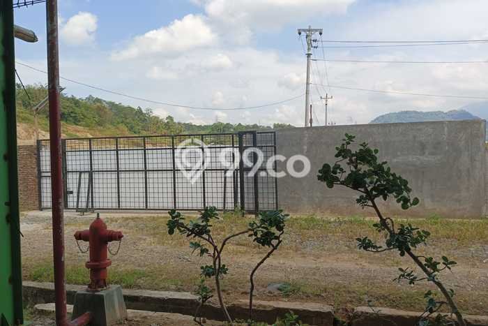 Pabrik Dijual di Bawen Semarang dengan Luas Bangunan 10000m2 Pabrik Dijual di Bawen Semarang dengan Luas Bangunan 10000m2