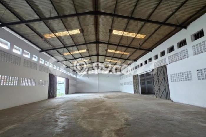 Lokasi Strategis! Dijual Gudang Bisnis di Kartasura, Sukoharjo Kondisi Baik Lokasi Strategis! Dijual Gudang Bisnis di Kartasura, Sukoharjo Kondisi Baik