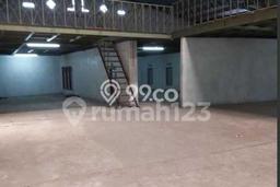 Gudang Komersial Dijual di Banjarsari Solo LT 650m2 & LB 900m2 Gudang Komersial Dijual di Banjarsari Solo LT 650m2 & LB 900m2