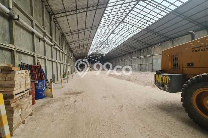 Unit Gudang Dijual di Bendosari Sukoharjo Luas Tanah 2569m2, Luas Bangunan 2569m2 Unit Gudang Dijual di Bendosari Sukoharjo Luas Tanah 2569m2, Luas Bangunan 2569m2
