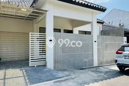 Rumah Modern Minimalis 4 KT Bisa Langsung Pindah di Laweyan Rumah Modern Minimalis 4 KT Bisa Langsung Pindah di Laweyan