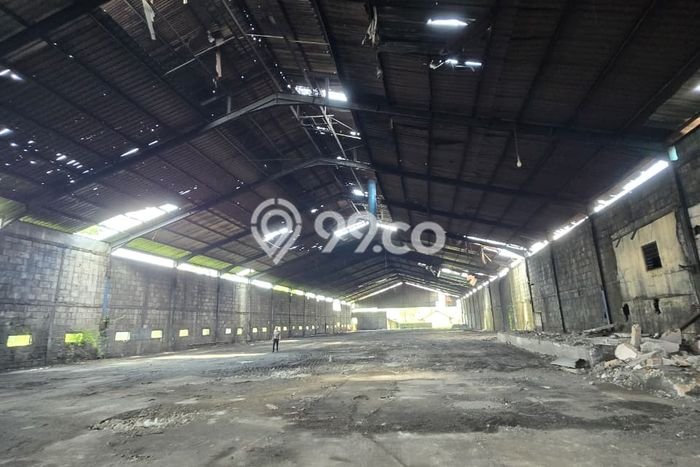 Unit Gudang Dijual di Ceper Klaten Luas Tanah 5000m2, Luas Bangunan 3000m2 Unit Gudang Dijual di Ceper Klaten Luas Tanah 5000m2, Luas Bangunan 3000m2