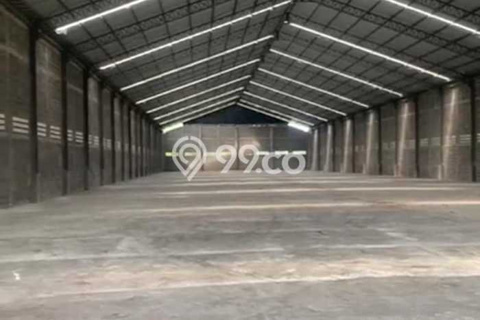 Gudang disewakan di Ceper Klaten dengan luas bangunan 3000m2 Gudang disewakan di Ceper Klaten dengan luas bangunan 3000m2