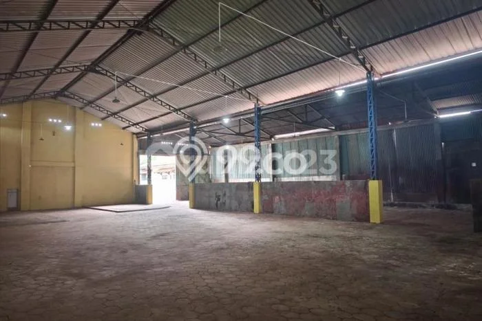 Disewakan Gudang di Kawasan Ramai Boyolali Kota Luas 700m2 Disewakan Gudang di Kawasan Ramai Boyolali Kota Luas 700m2