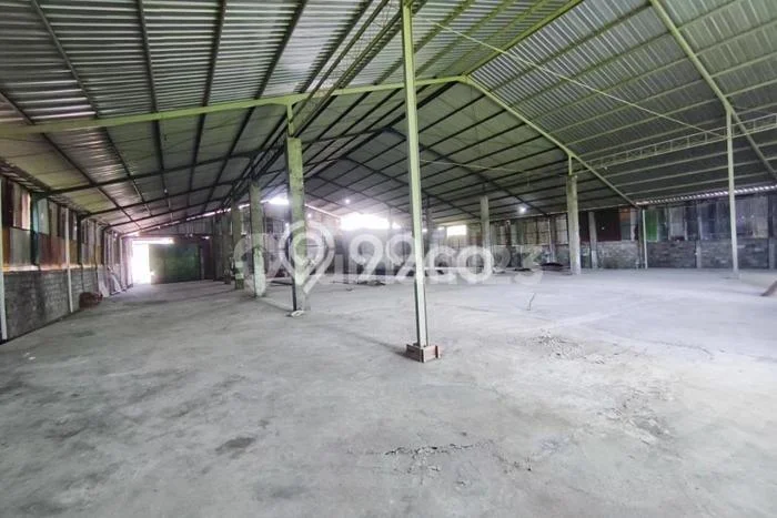 Gudang Komersial Disewakan di Gondangrejo Karanganyar Luas 1150m2 Gudang Komersial Disewakan di Gondangrejo Karanganyar Luas 1150m2