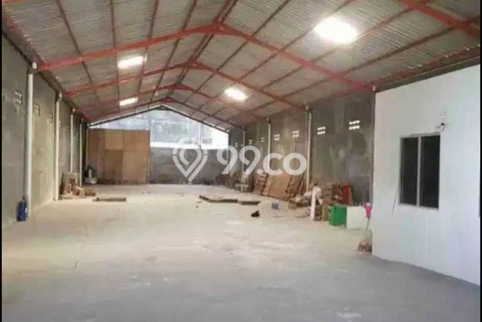 Unit Gudang Disewa Lokasi Bendosari, Sukoharjo Spesifikasi Luas Bangunan 600m2 Unit Gudang Disewa Lokasi Bendosari, Sukoharjo Spesifikasi Luas Bangunan 600m2