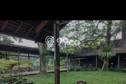 Rumah Minimalis di Kemang, Jakarta Selatan, LT 5555m² LB 716m² Rumah Minimalis di Kemang, Jakarta Selatan, LT 5555m² LB 716m²