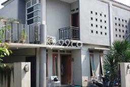 PENAWARAN TERBAIK! Rumah Strategis area BSD, Luas 125m² LB 100m² PENAWARAN TERBAIK! Rumah Strategis area BSD, Luas 125m² LB 100m²