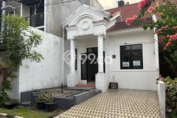 For Sale Hunian Rumah Nyaman 2 Kamar di Bintaro, Tangerang Selatan For Sale Hunian Rumah Nyaman 2 Kamar di Bintaro, Tangerang Selatan