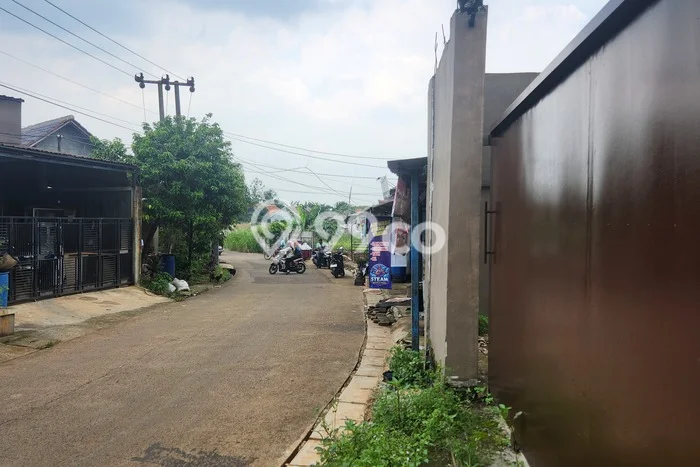 Gudang Kawasan Niaga Kawasan Pagedangan, Luas 450m2m², Siap Usaha Gudang Kawasan Niaga Kawasan Pagedangan, Luas 450m2m², Siap Usaha
