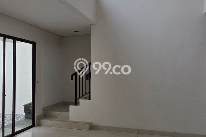 Ready to Use! Premium House LT 228m2 Desain Elegan di BSD Eminent Ready to Use! Premium House LT 228m2 Desain Elegan di BSD Eminent