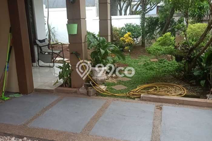 Rumah Sewa Tangerang Selatan LT 160m2 LB 90m2 Area Graha Raya Bintaro Rumah Sewa Tangerang Selatan LT 160m2 LB 90m2 Area Graha Raya Bintaro