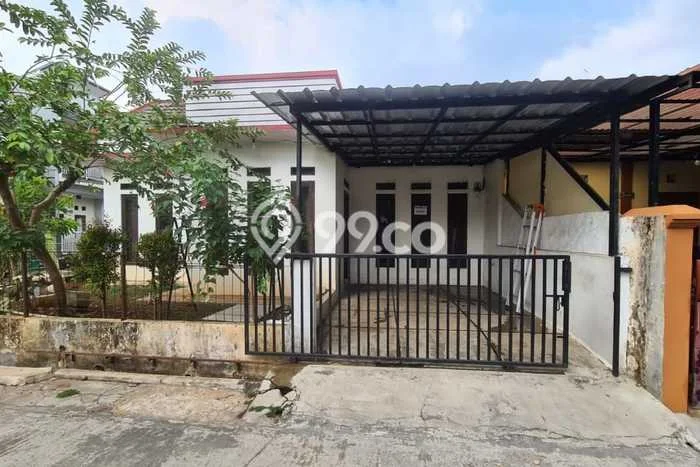 For Sale Hunian Rumah Terawat 3 Kamar di Graha Raya Bintaro, Tangerang Selatan For Sale Hunian Rumah Terawat 3 Kamar di Graha Raya Bintaro, Tangerang Selatan