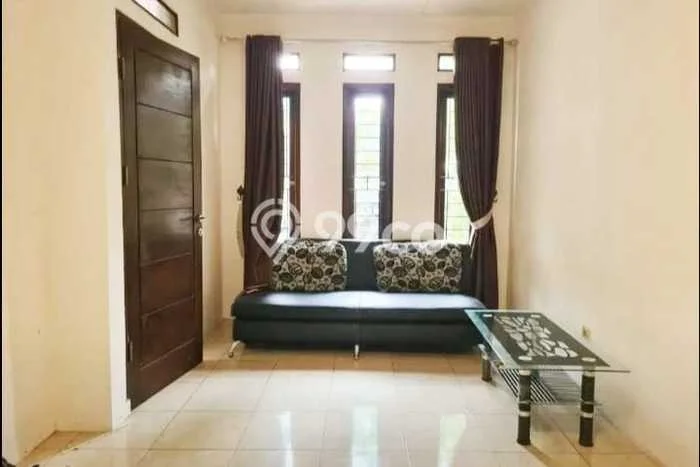 For Sale Hunian Rumah Terawat 3 Kamar di Graha Raya Bintaro, Tangerang Selatan For Sale Hunian Rumah Terawat 3 Kamar di Graha Raya Bintaro, Tangerang Selatan