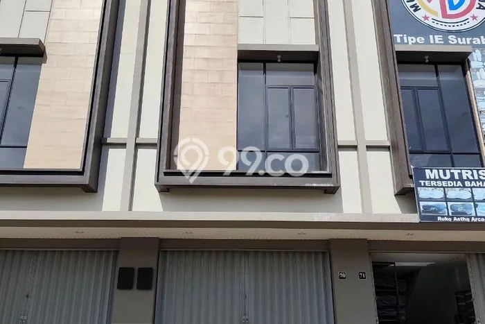 Unit Komersial Disewakan di Tangerang Area Strategis Harga Kompetitif Unit Komersial Disewakan di Tangerang Area Strategis Harga Kompetitif