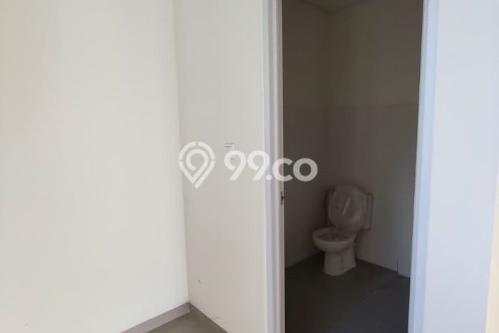 Unit Komersial Disewakan di Tangerang Area Strategis Harga Kompetitif Unit Komersial Disewakan di Tangerang Area Strategis Harga Kompetitif