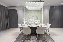Rumah Mewah Siap Huni LT 153m2 di BSD, Tangerang Selatan Rumah Mewah Siap Huni LT 153m2 di BSD, Tangerang Selatan