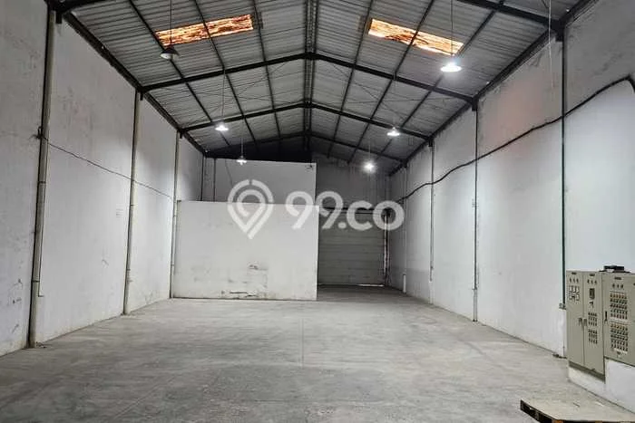 Area Ramai! Gudang Dijual di Balaraja untuk Bisnis Luas Bangunan 484m2 Area Ramai! Gudang Dijual di Balaraja untuk Bisnis Luas Bangunan 484m2
