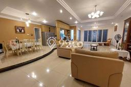 Hunian Mewah LB 500m2 Siap Huni Desain Elegan di Gading Serpong, Tangerang Hunian Mewah LB 500m2 Siap Huni Desain Elegan di Gading Serpong, Tangerang
