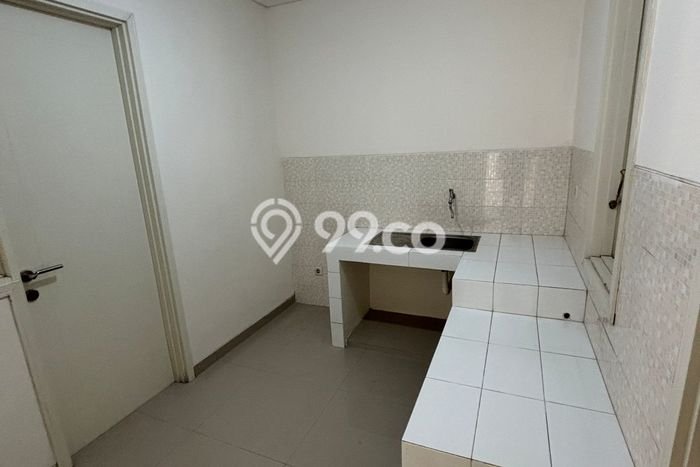 Rumah Minimalis 3 KT di Suvarna Sutera Tangerang Unfurnished Rumah Minimalis 3 KT di Suvarna Sutera Tangerang Unfurnished