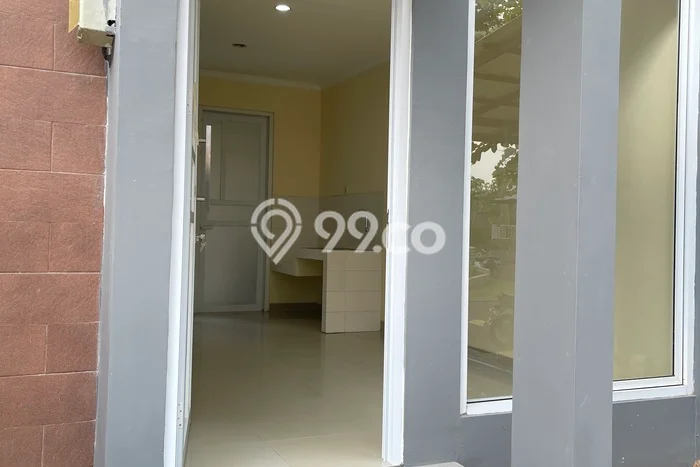 For Sale Hunian Rumah Terawat 3 KT di Gading Serpong, Tangerang For Sale Hunian Rumah Terawat 3 KT di Gading Serpong, Tangerang
